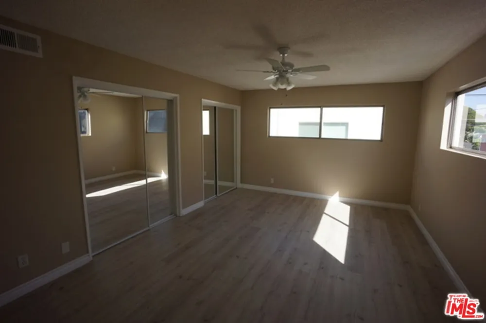 1538 STANFORD STREET #14 Santa Monica, CA 90404