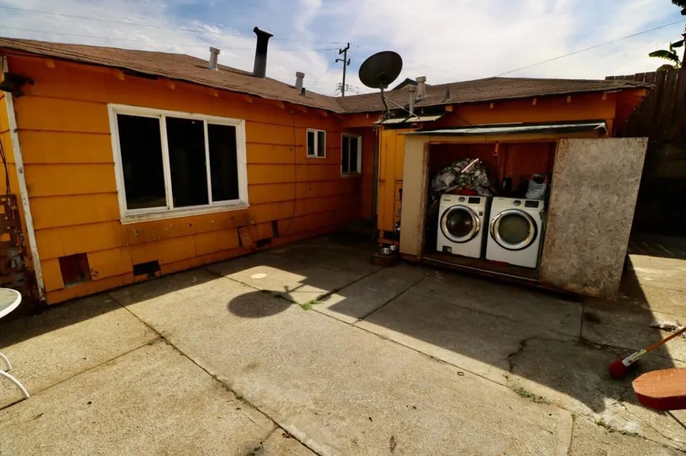 856 Hawthorne Place South San Francisco, CA 94080