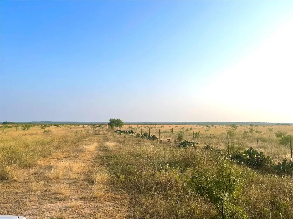 1000 Cr 116 Ballinger, TX 76821