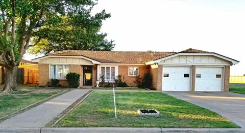 12 Elm Drive