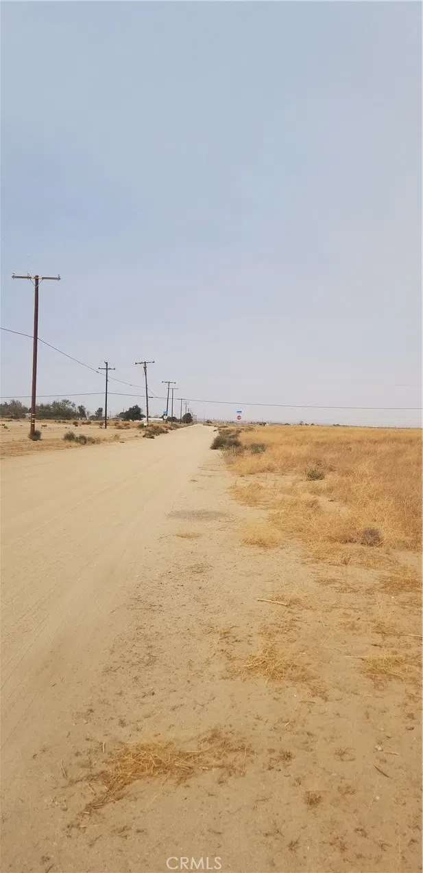 Vac/101 Ste/Vic Avenue H2 Lancaster, CA 93535