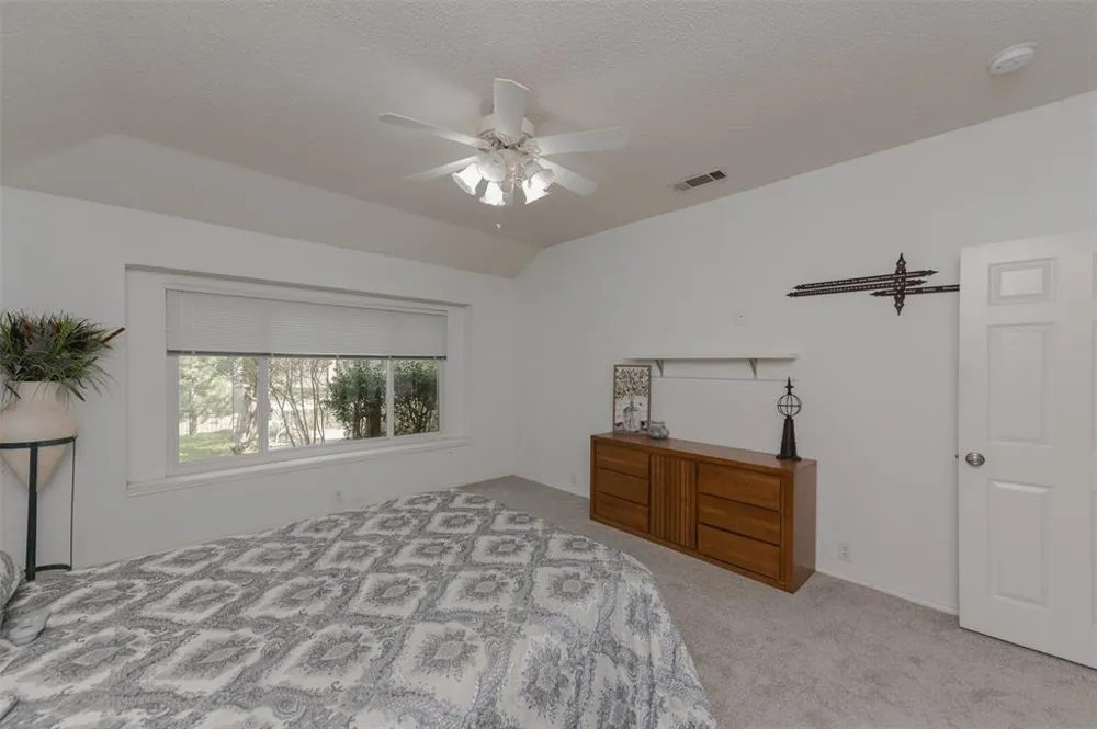 2209 Loon Lake Road Denton, TX 76210