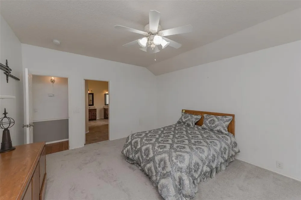 2209 Loon Lake Road Denton, TX 76210