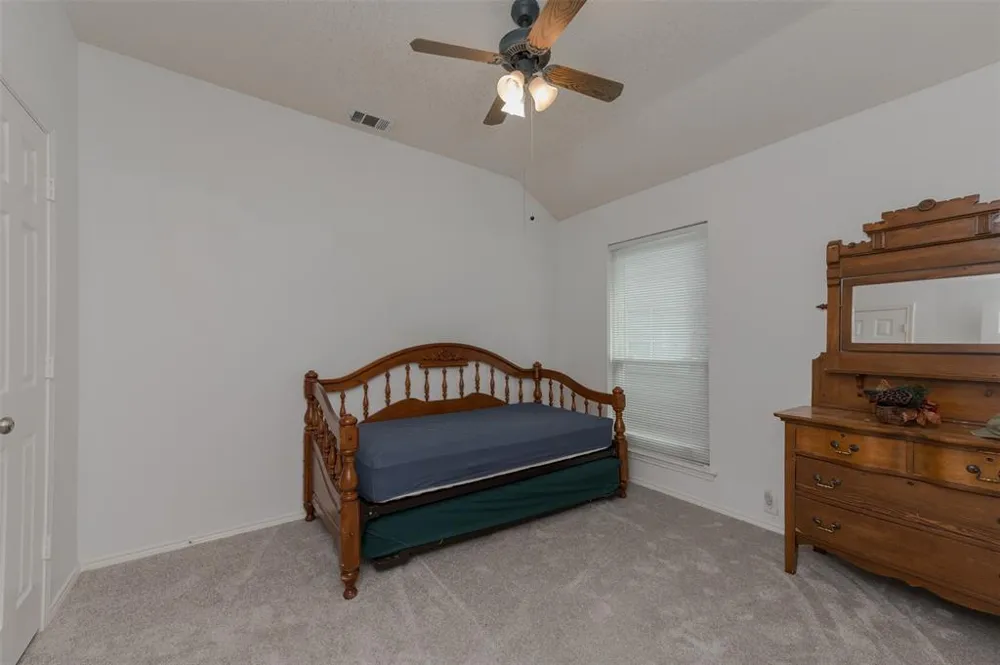2209 Loon Lake Road Denton, TX 76210