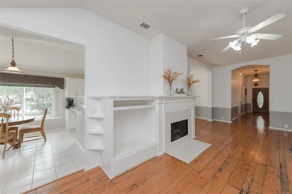 2209 Loon Lake Road Denton, TX 76210