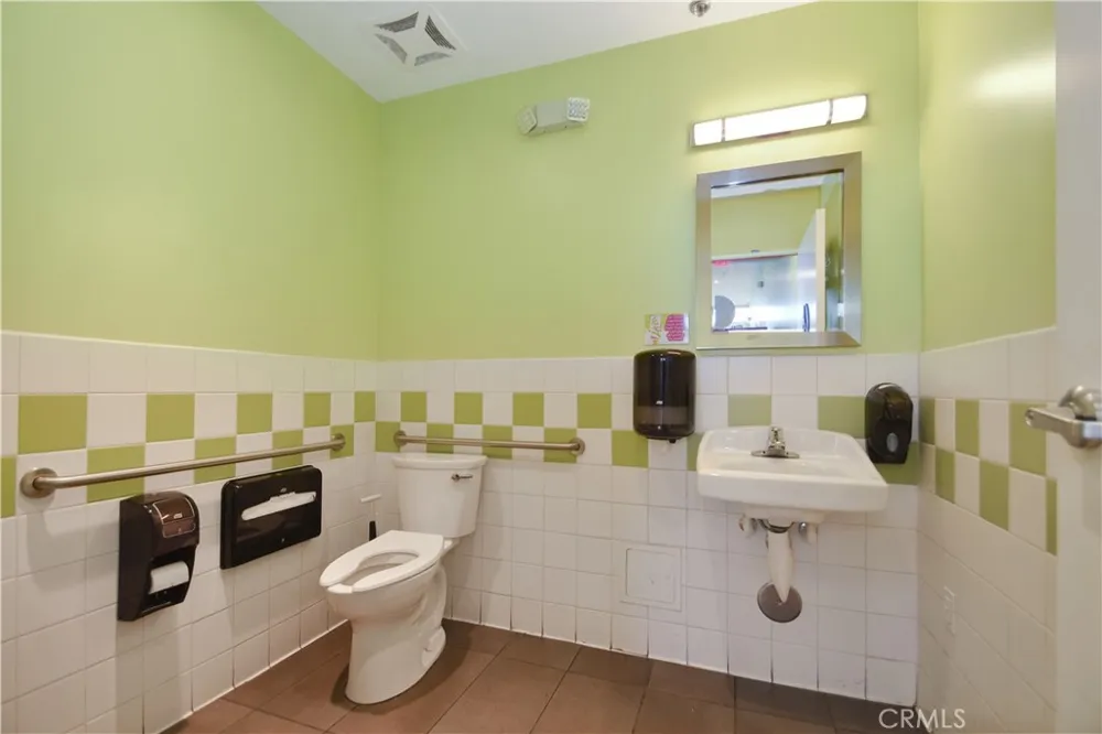 1310 S Riverside Avenue #3B Rialto, CA 92376