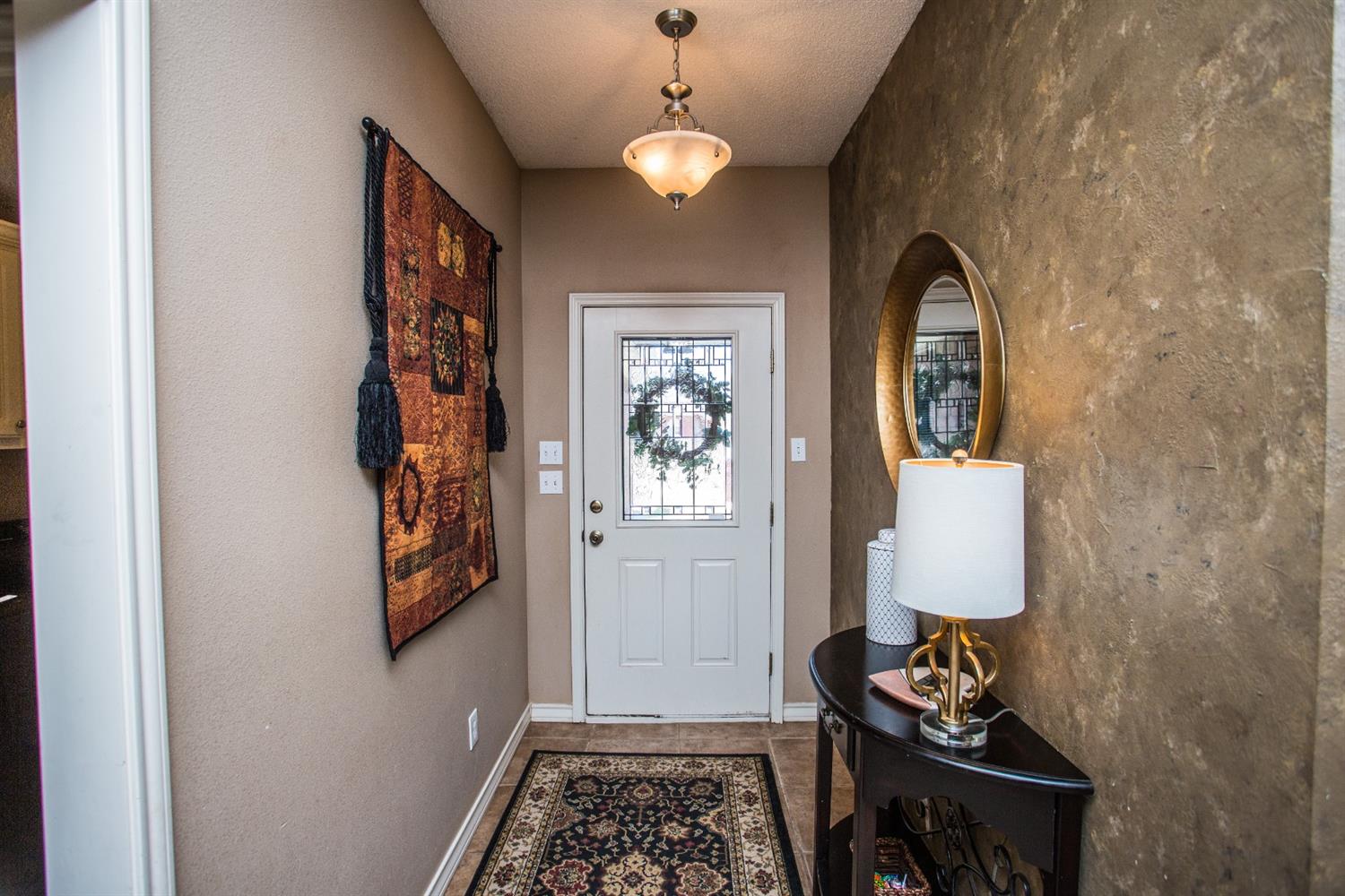 528 Ave S Lubbock, TX 79363