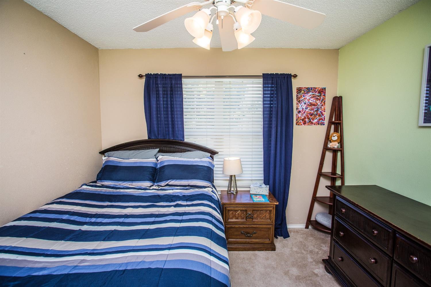 528 Ave S Lubbock, TX 79363