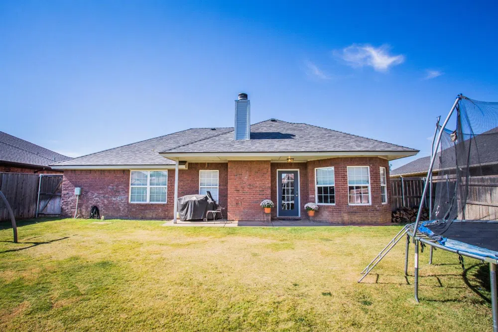 528 Ave S Lubbock, TX 79363