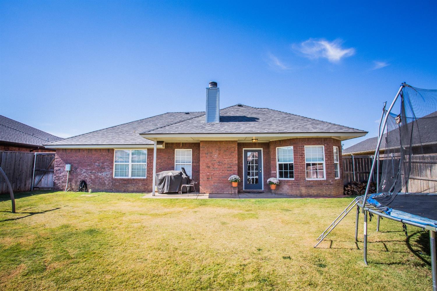 528 Ave S Lubbock, TX 79363
