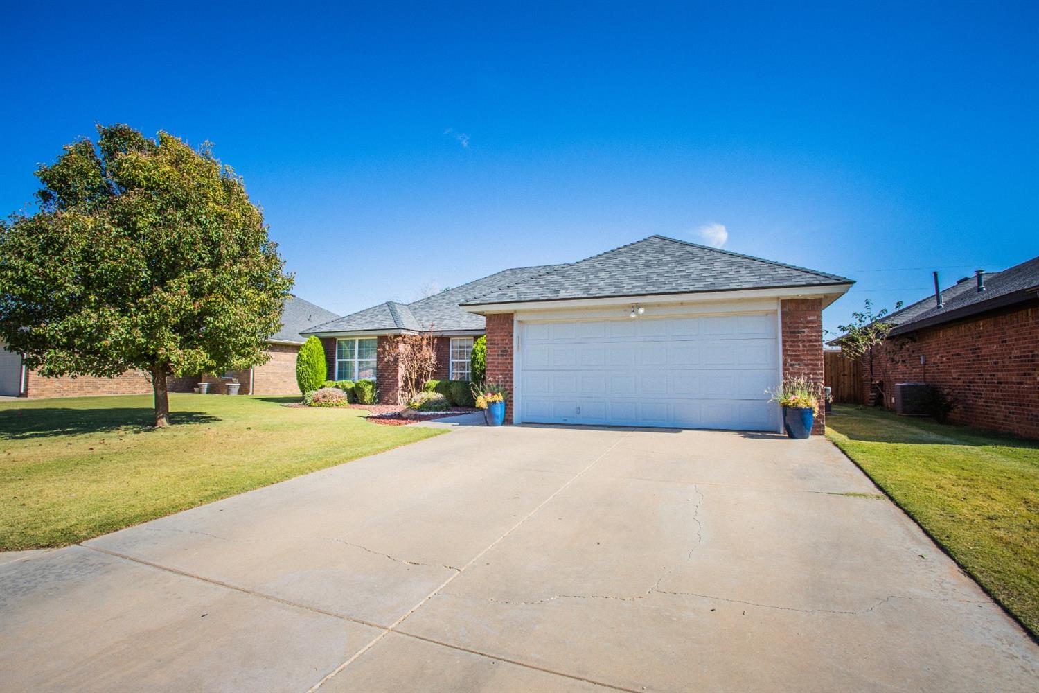 528 Ave S Lubbock, TX 79363