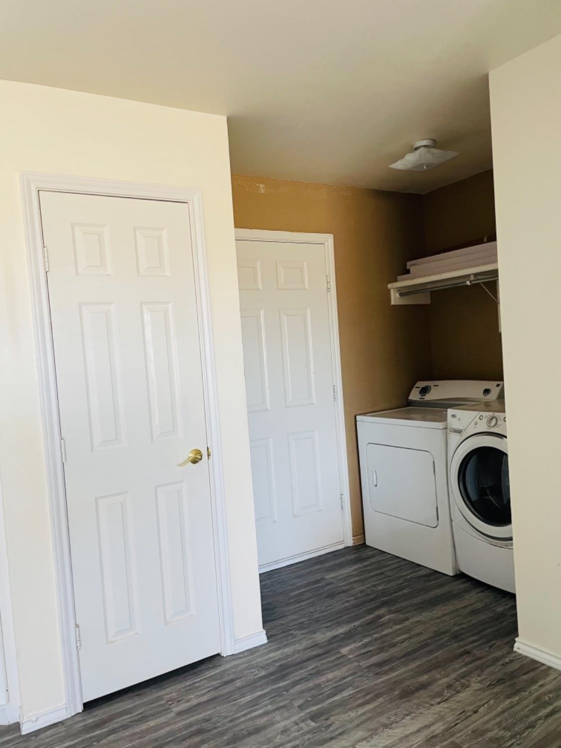 207 Madison Lorenzo, TX 79343