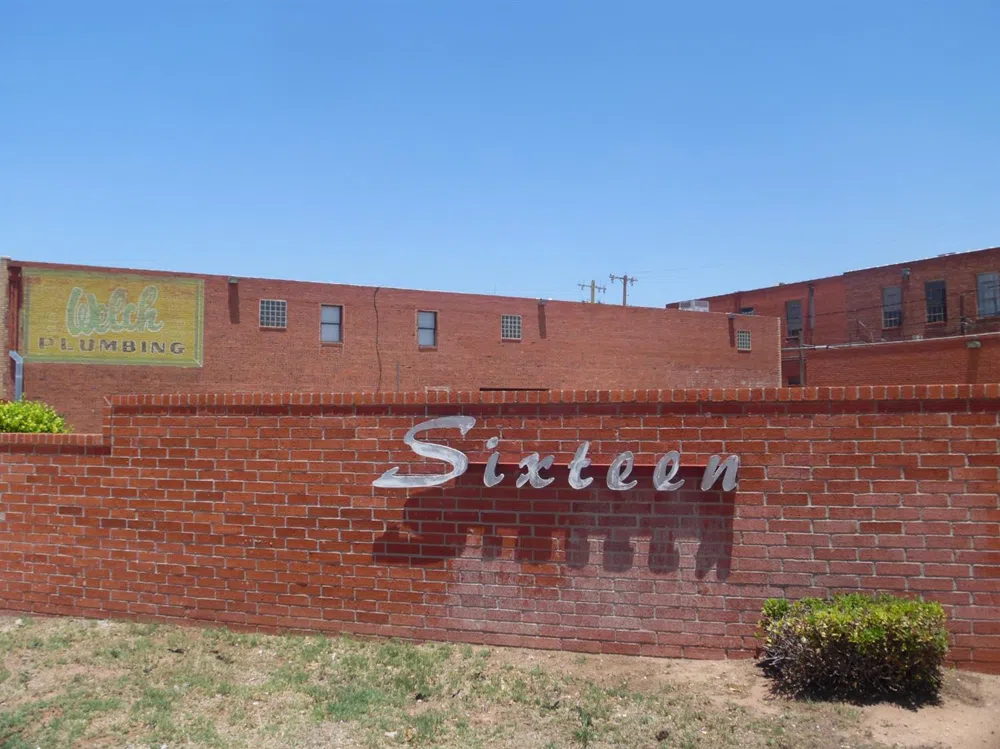 1401 Ave J Lubbock, TX 79401