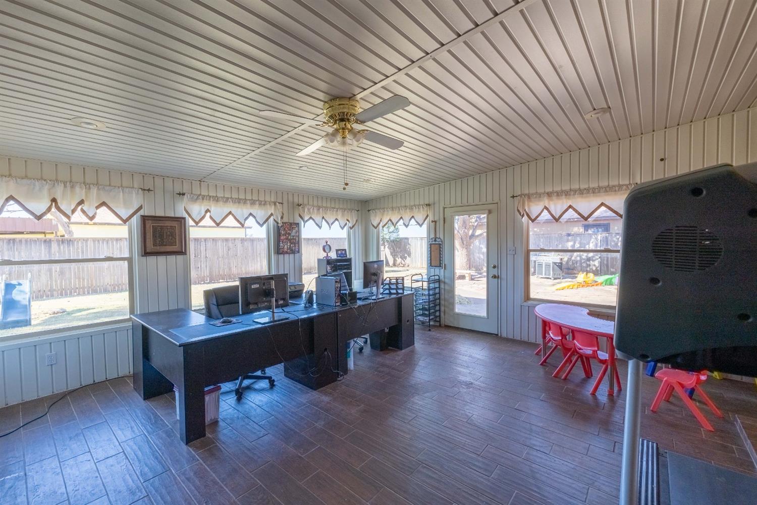 901 Spade Highway Anton, TX 79313