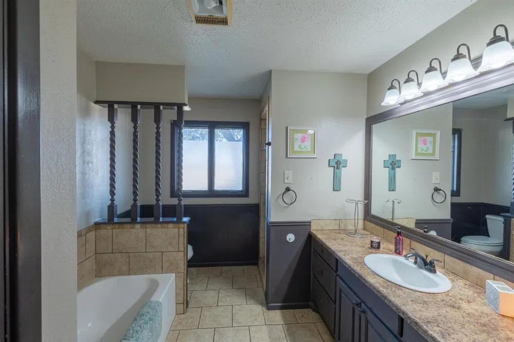901 Spade Highway Anton, TX 79313