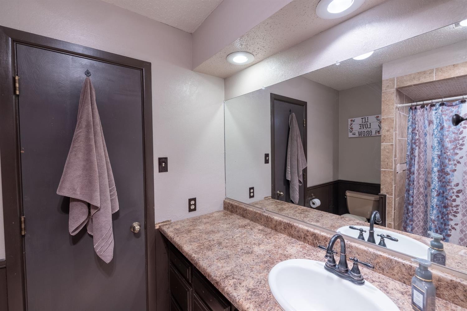 901 Spade Highway Anton, TX 79313