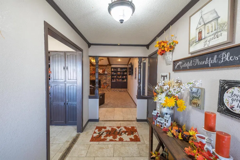 901 Spade Highway Anton, TX 79313