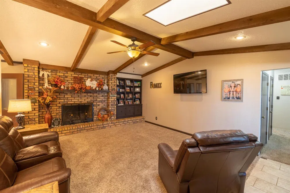 901 Spade Highway Anton, TX 79313