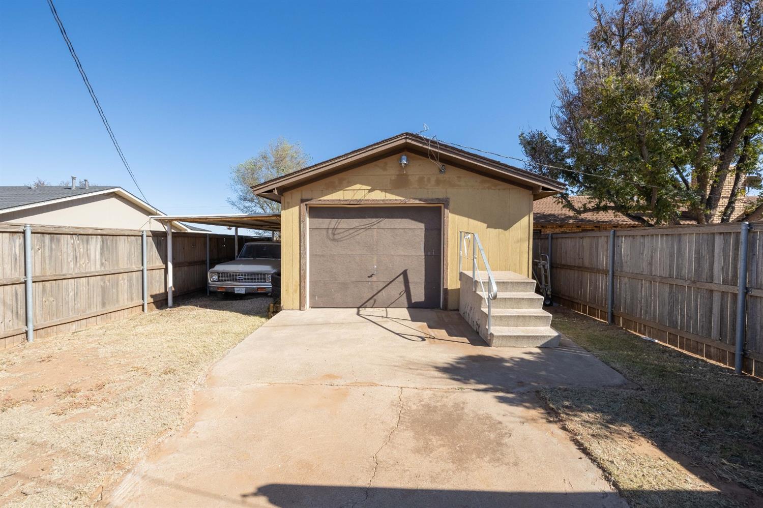 901 Spade Highway Anton, TX 79313