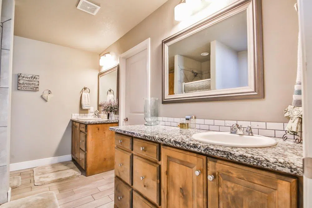 1006 Buffalo Court Abernathy, TX 