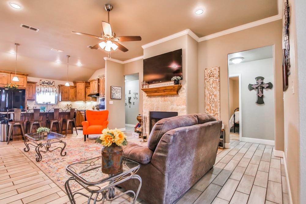 1006 Buffalo Court Abernathy, TX 