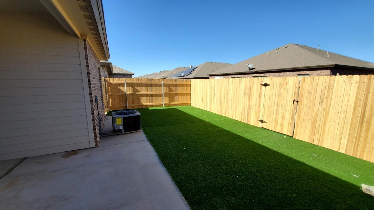 1228 N 7th Street Wolfforth, TX 79382