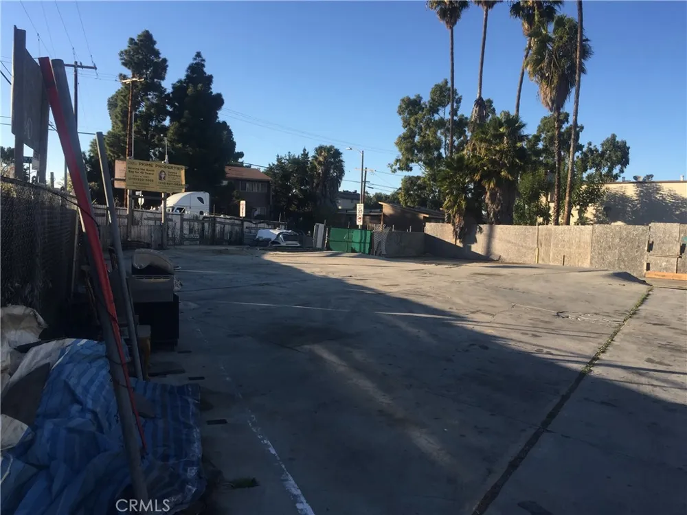 1415 Anaheim Street Harbor City, CA 90710