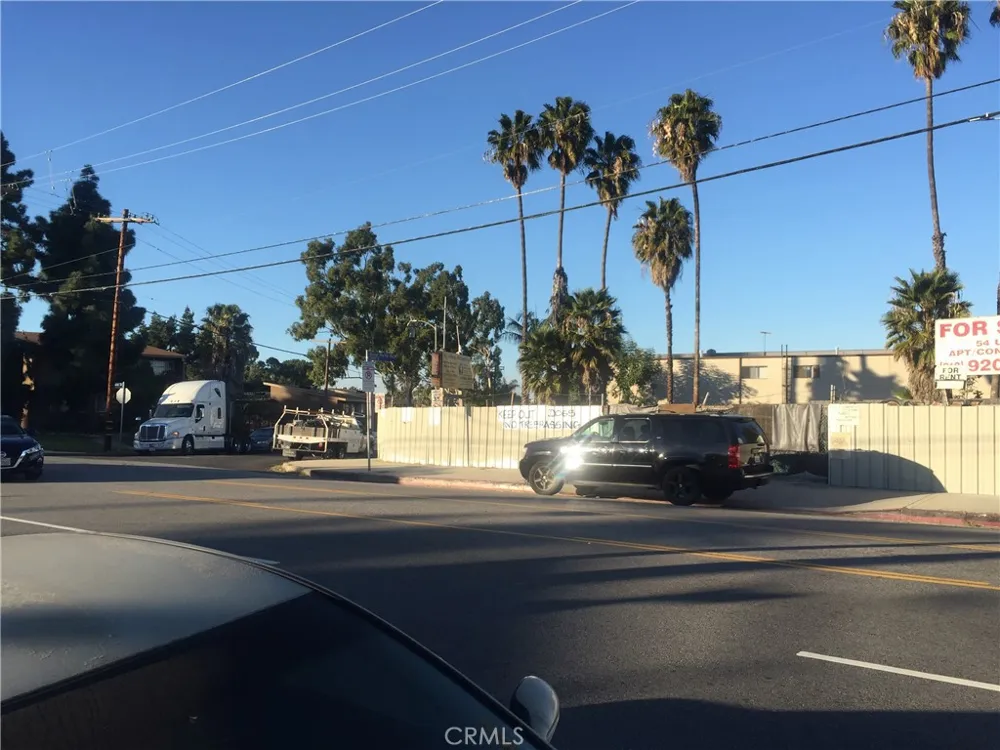 1415 Anaheim Street Harbor City, CA 90710
