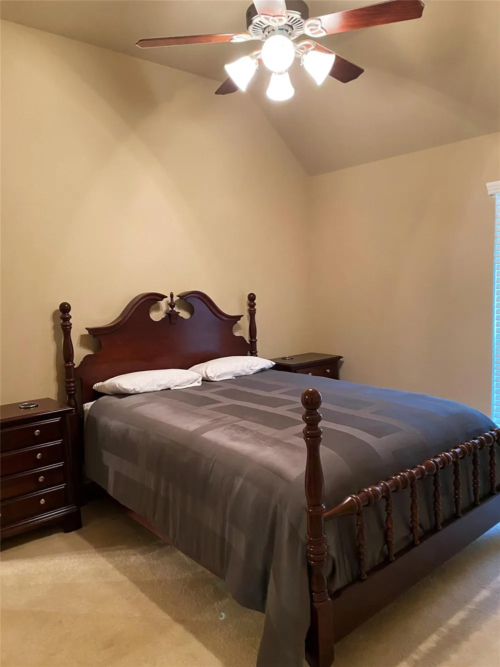 13804 Lakewater Drive Pearland, TX 77584