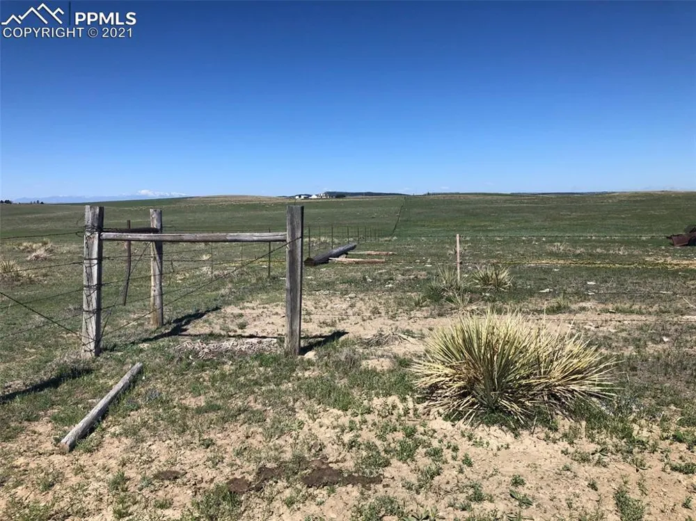 01 Mikita Road Calhan, CO 80808