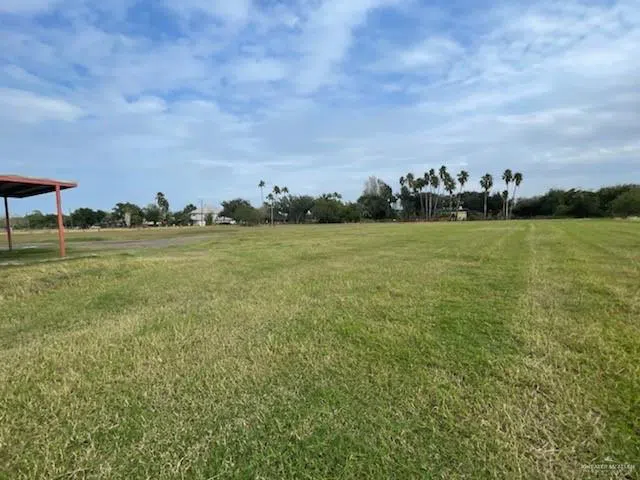 561 Lion Lake Drive Progreso Lakes, TX 78596