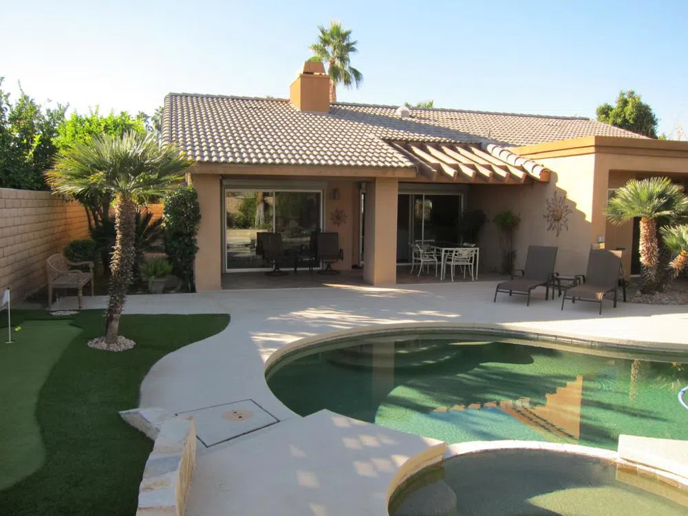 40556 Clover Lane Palm Desert, CA 92260