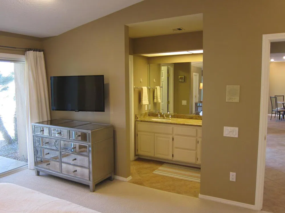 40556 Clover Lane Palm Desert, CA 92260