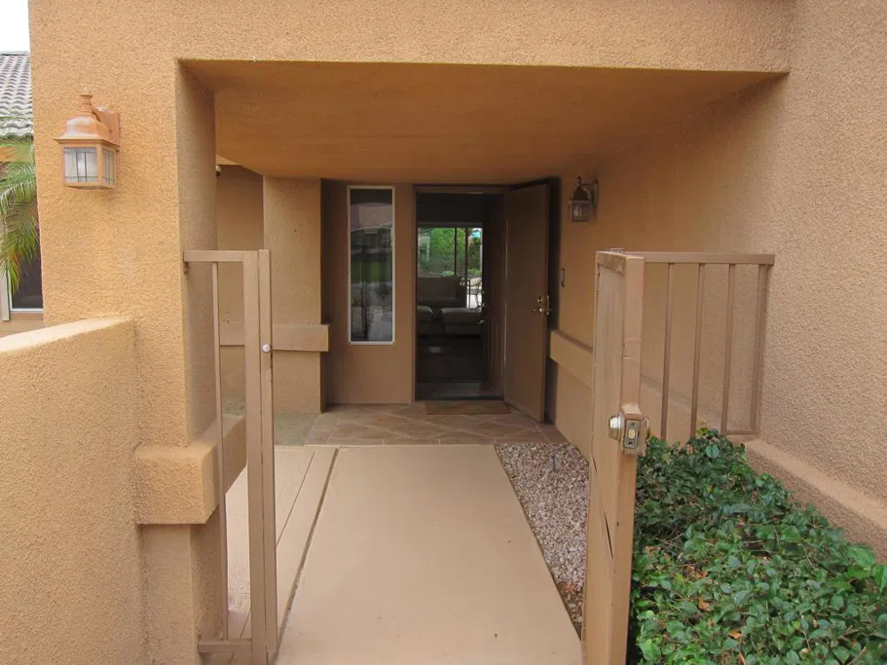 40556 Clover Lane Palm Desert, CA 92260