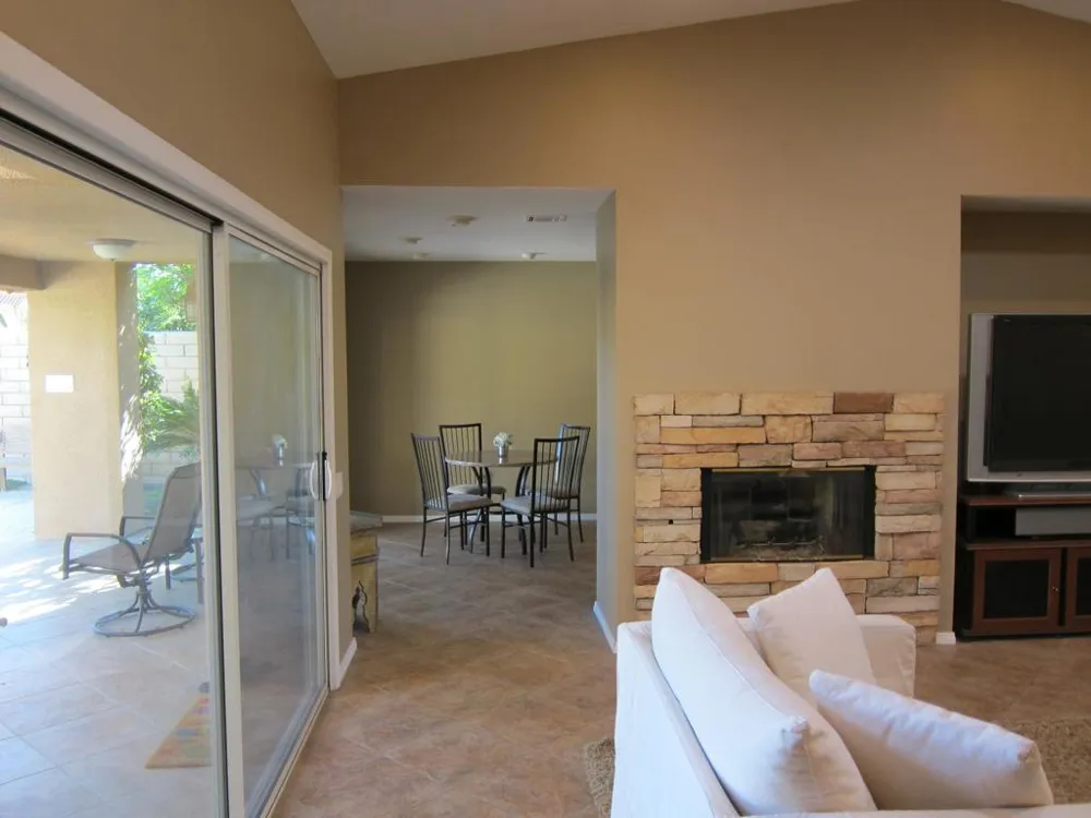 40556 Clover Lane Palm Desert, CA 92260