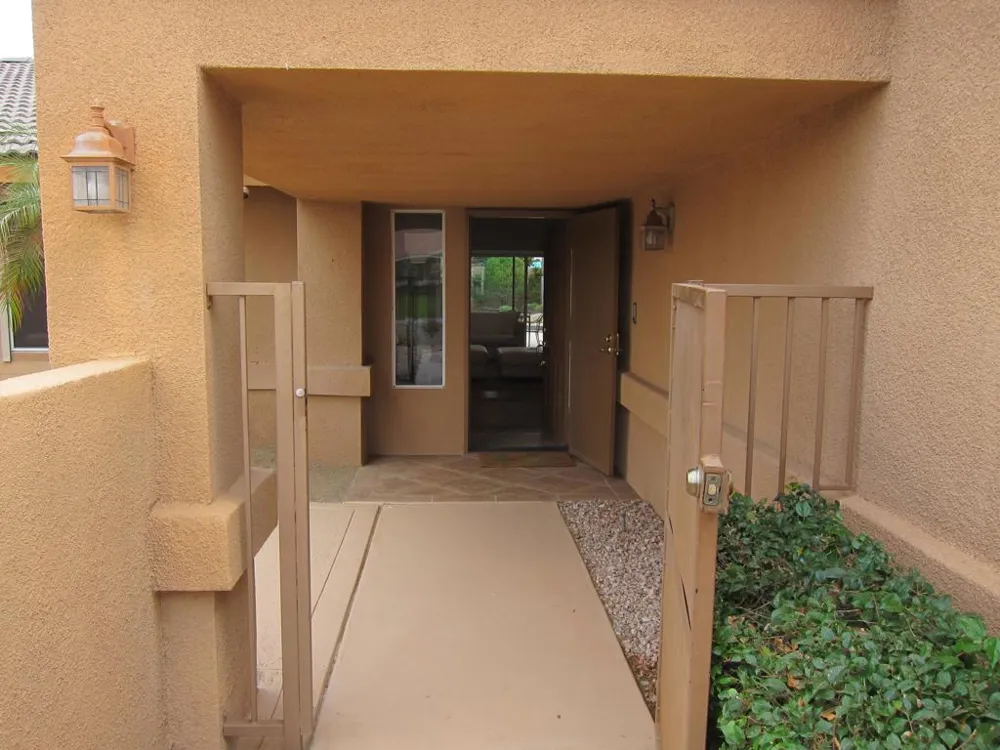40556 Clover Lane Palm Desert, CA 92260