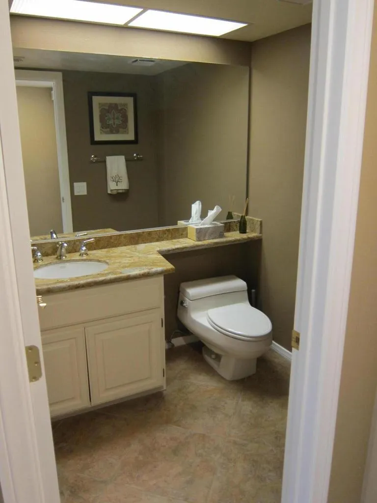 40556 Clover Lane Palm Desert, CA 92260