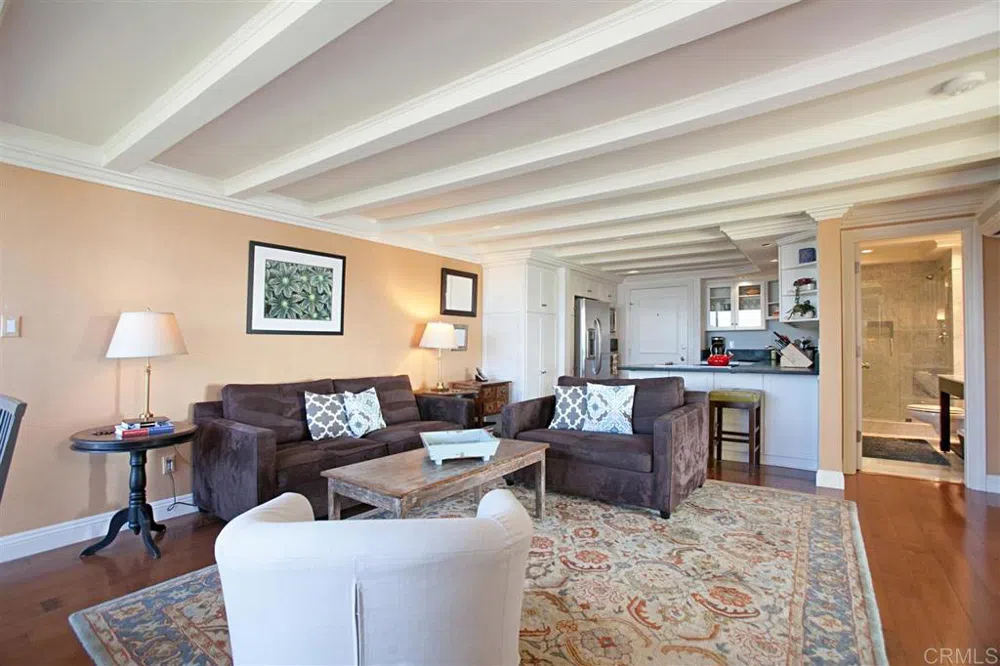 1552 CAMINO DEL MAR #402 Del Mar, CA 92014