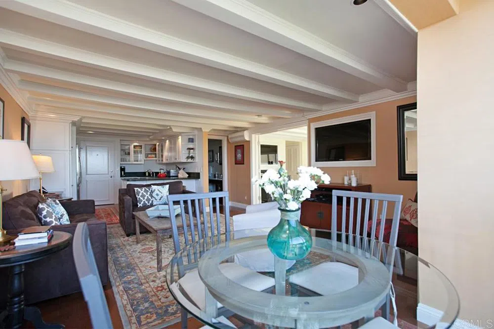 1552 CAMINO DEL MAR #402 Del Mar, CA 92014