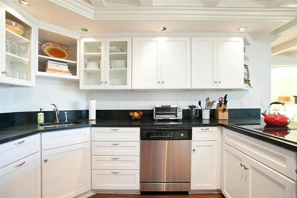 1552 CAMINO DEL MAR #402 Del Mar, CA 92014