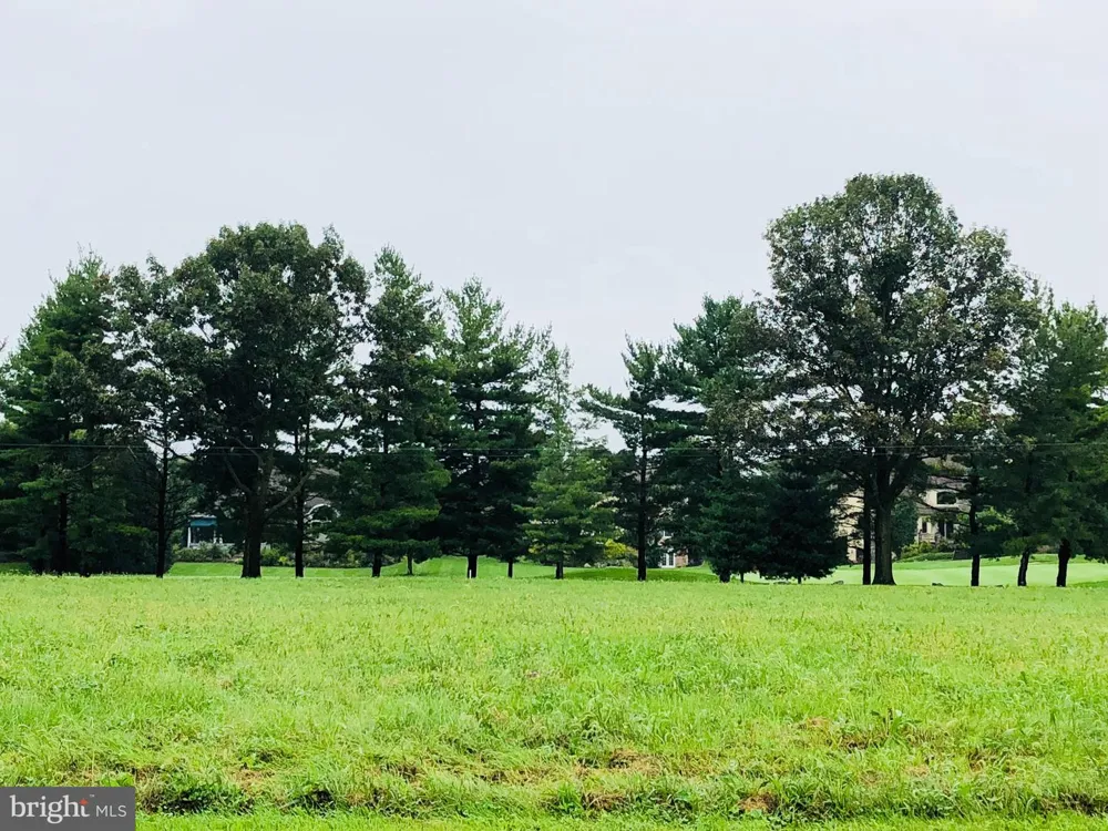 HONEY FARM ROAD Lititz, PA 17543