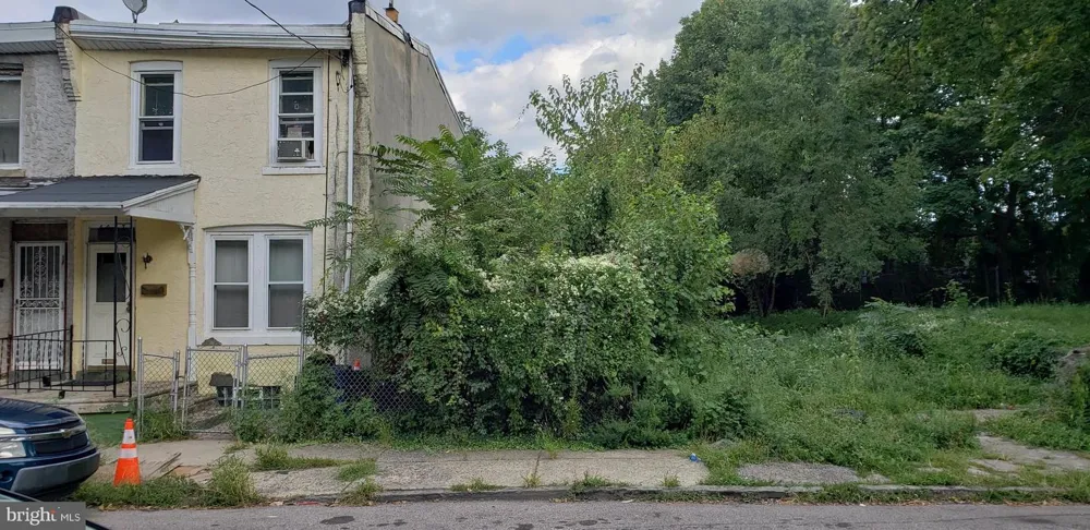 6065 BEECHWOOD STREET Philadelphia, PA 19138