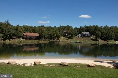 17 MEADOW WAY Ridgeley, WV 26753
