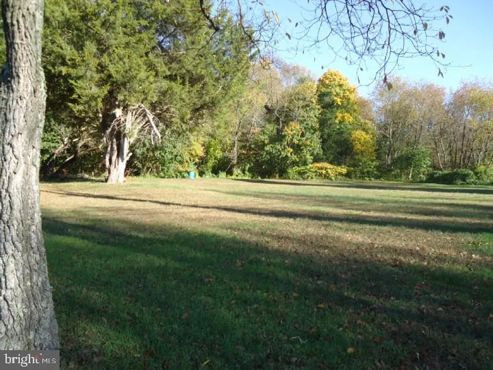 752 YORKETOWN ROAD Pilesgrove, NJ 08098