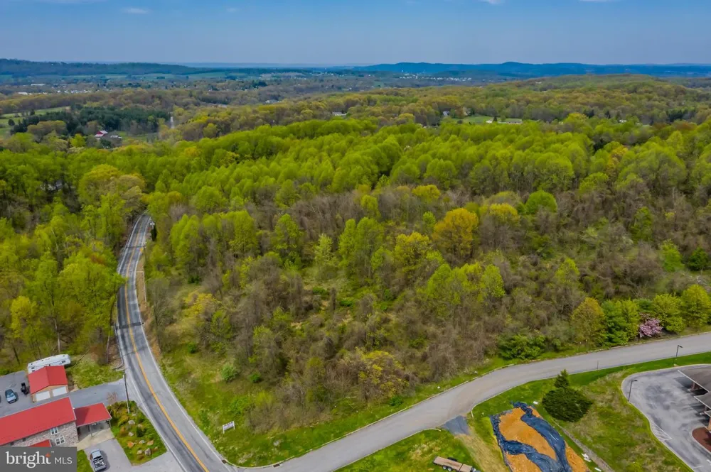 PINE ROAD Etters, PA 17319