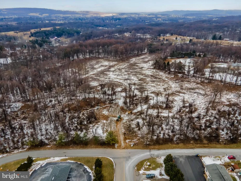 PINE ROAD Etters, PA 17319