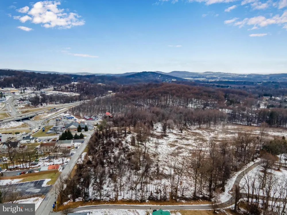 PINE ROAD Etters, PA 17319