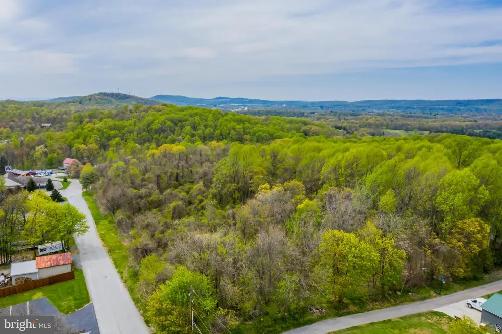 PINE ROAD Etters, PA 17319