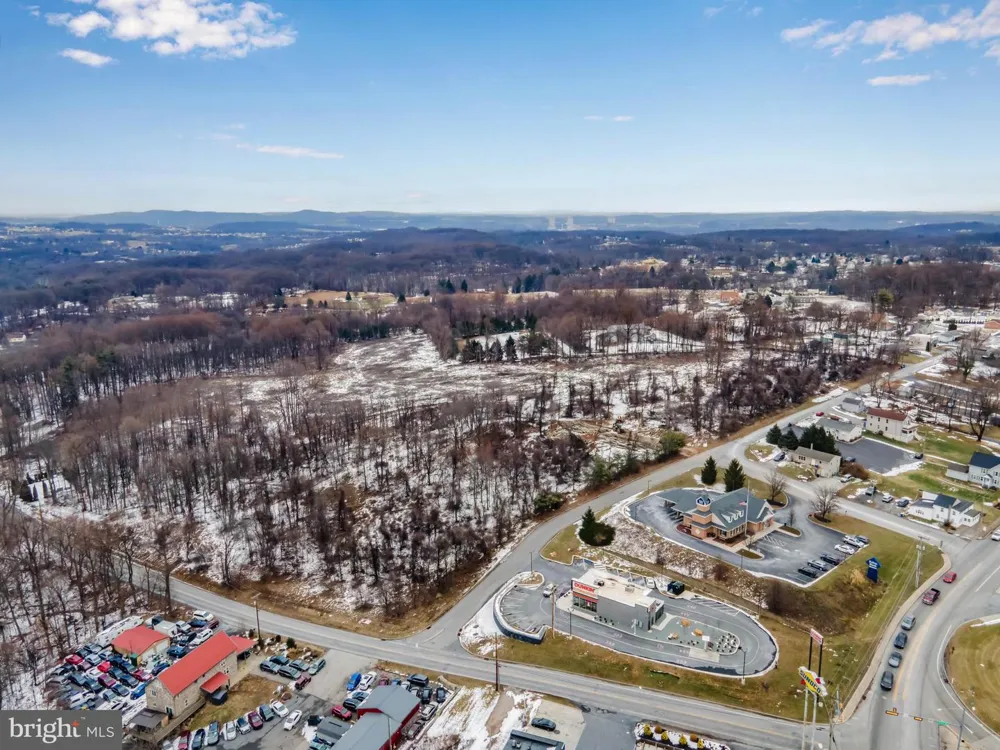PINE ROAD Etters, PA 17319