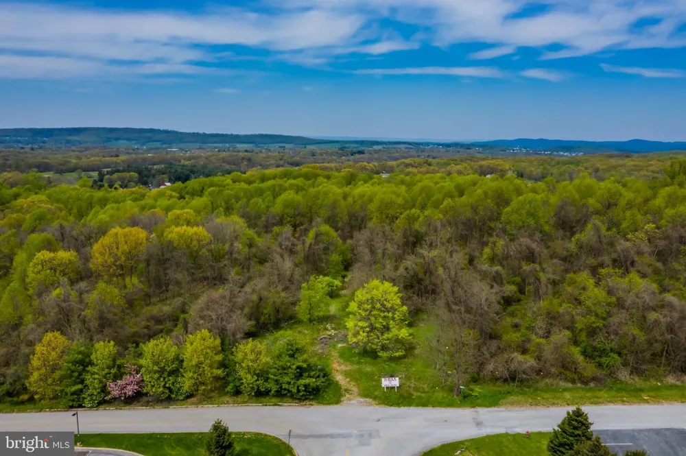 PINE ROAD Etters, PA 17319